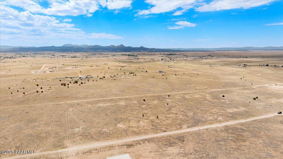3254 West Onyx Road Paulden, AZ 86334 - Photo 5 of 13 a view of beach and ocean