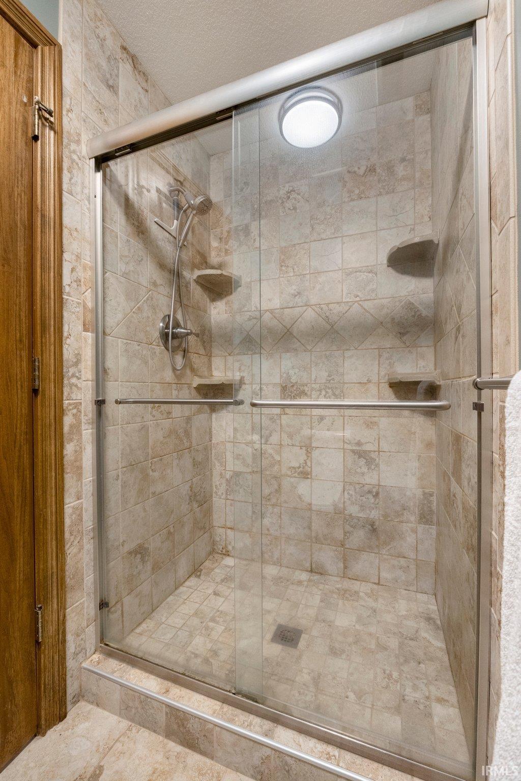 2217 Stonebriar Road Fort Wayne, IN 46814 - Photo 26 of 36 Gallery Image 26