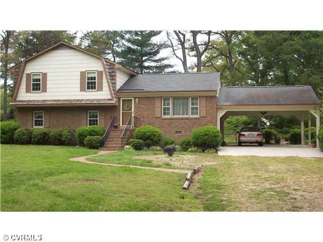 206 Chiappa Road Sandston, VA 23150 - Photo 2 of 10 Exterior Front