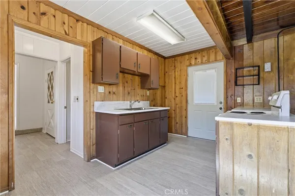 $359,900 | 12515 Nearwood Road, Pearblossom, CA 93553