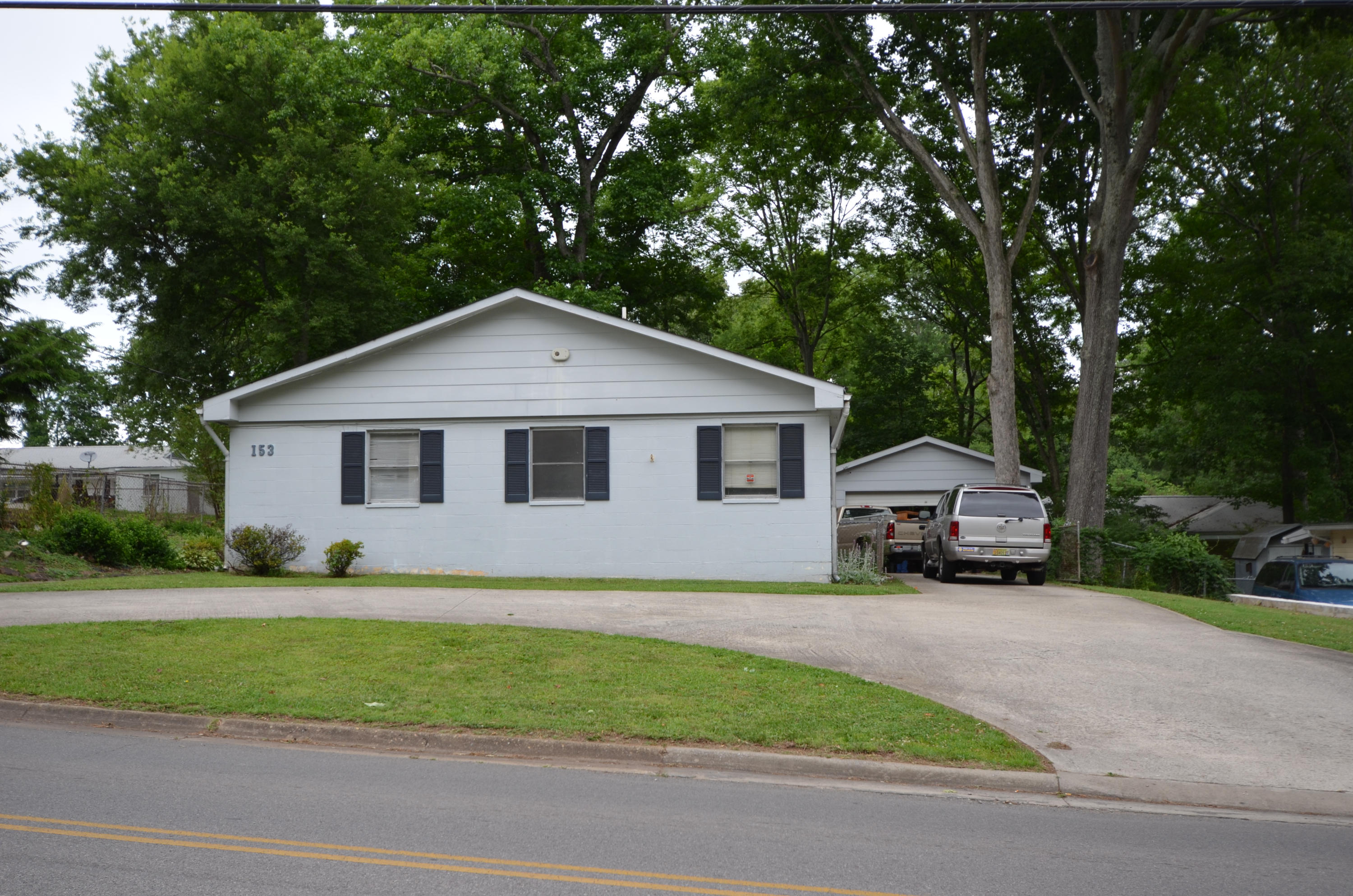 153 Manhattan Avenue Oak Ridge, TN 37830 - Photo 1 of 14 DSC_0591