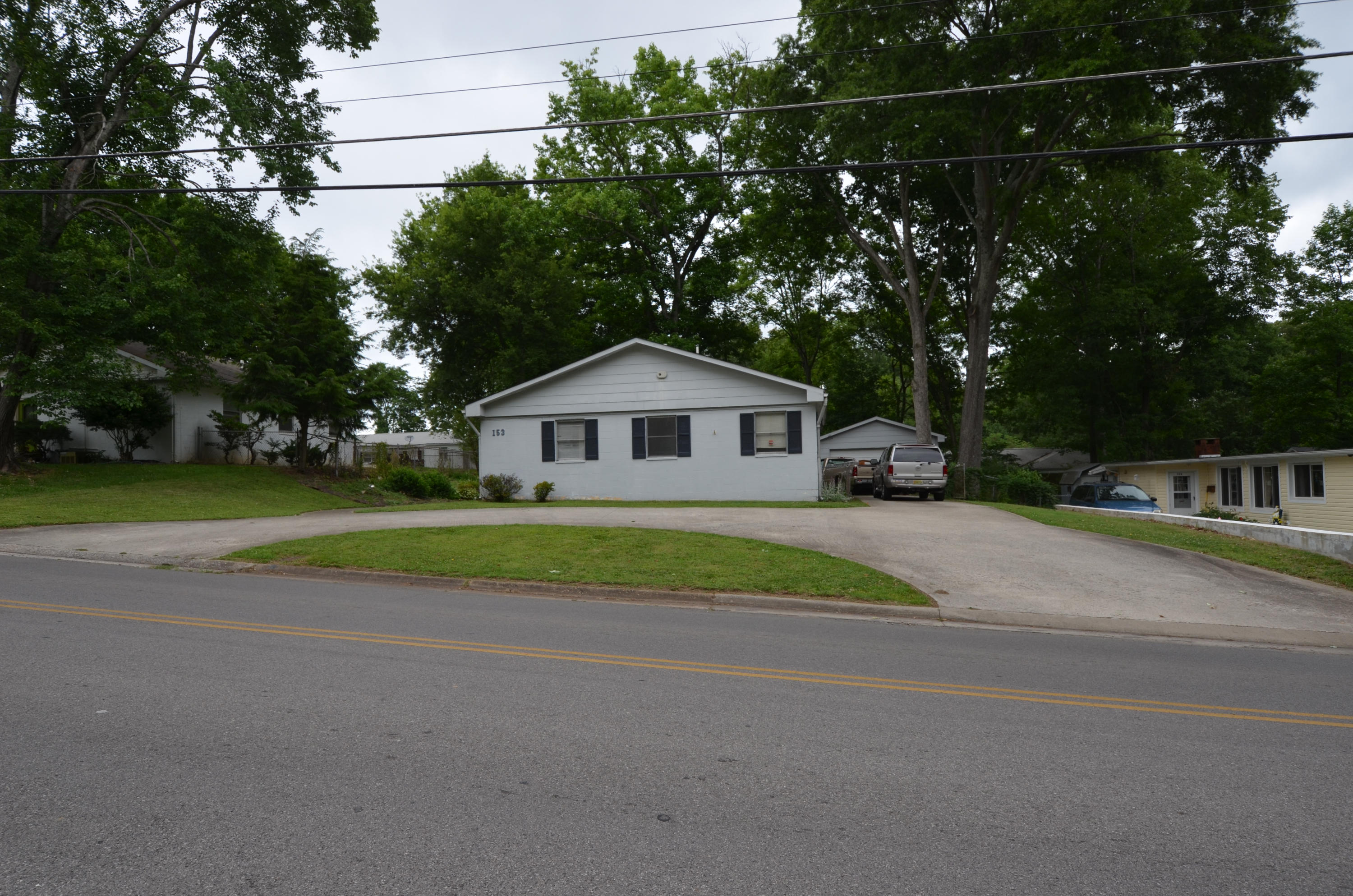 153 Manhattan Avenue Oak Ridge, TN 37830 - Photo 2 of 14 DSC_0592