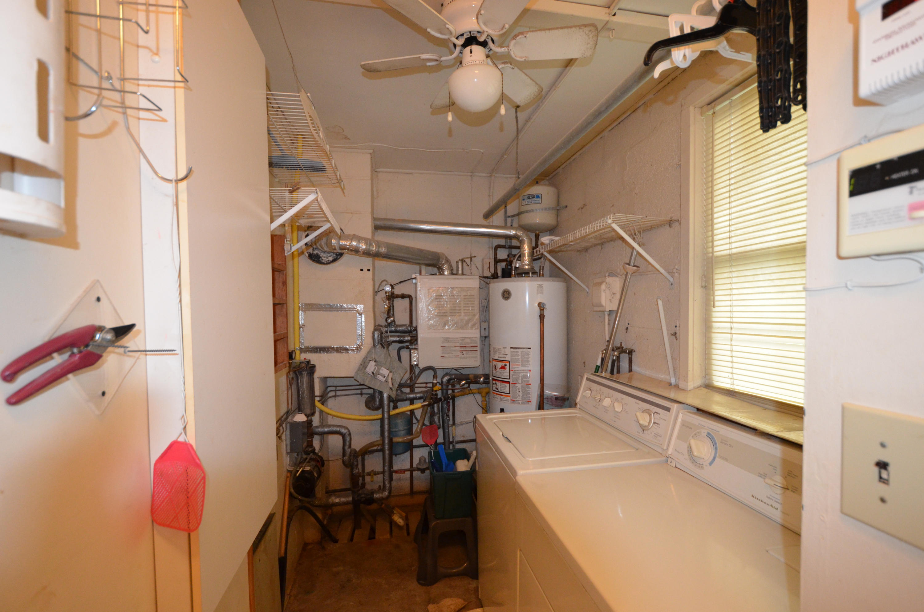 153 Manhattan Avenue Oak Ridge, TN 37830 - Photo 11 of 14 DSC_0586