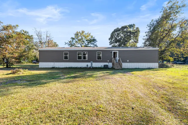 $299,900 | 226 Collier Lane, Moncks Corner, SC 29461