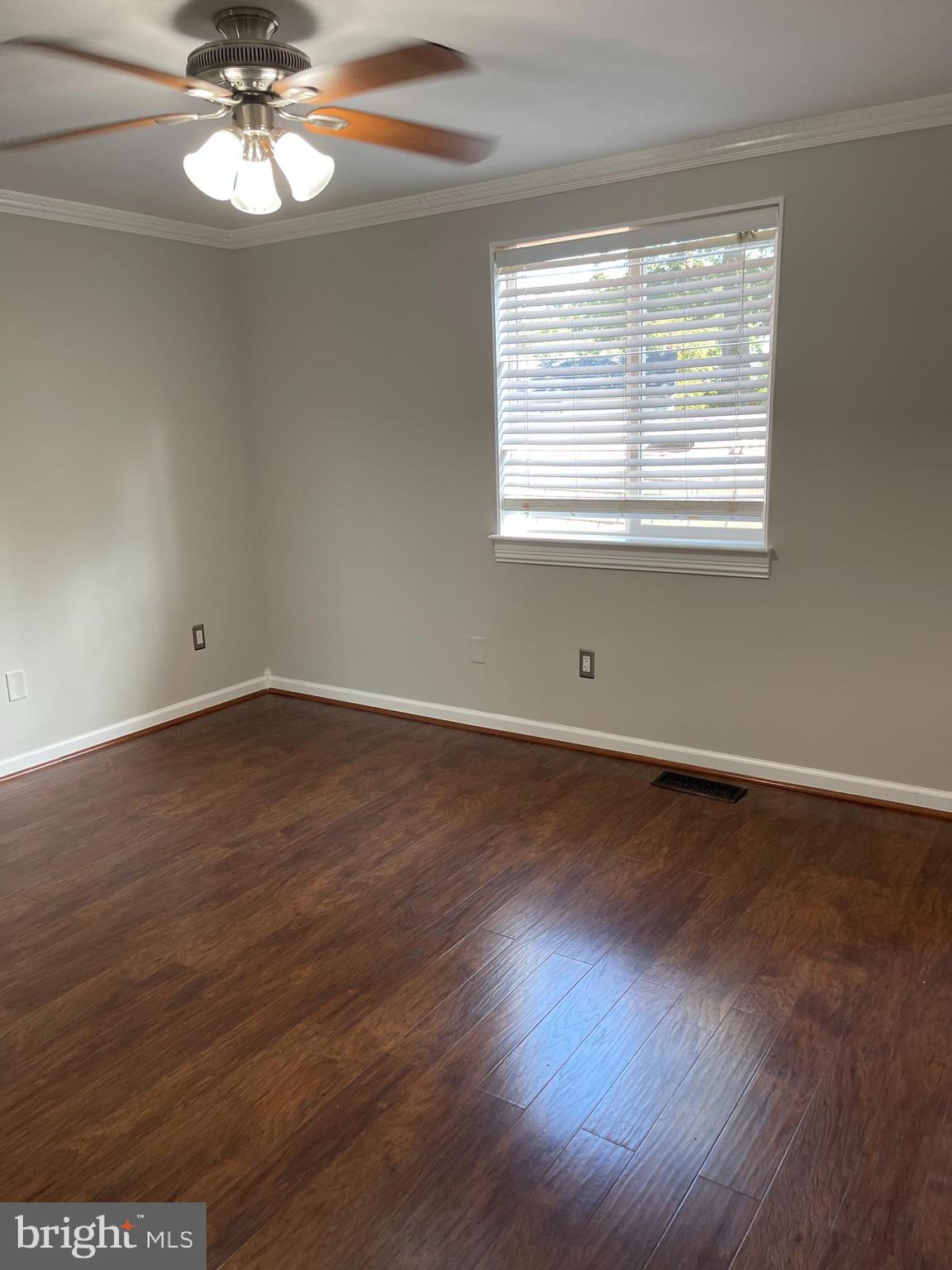 4502 Cub Run Road Chantilly, VA 20151 - Photo 13 of 22