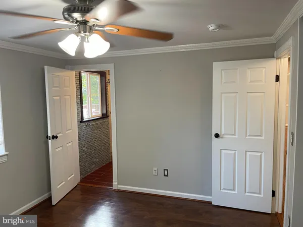 $775,000 | 4502 Cub Run Road, Chantilly, VA 20151