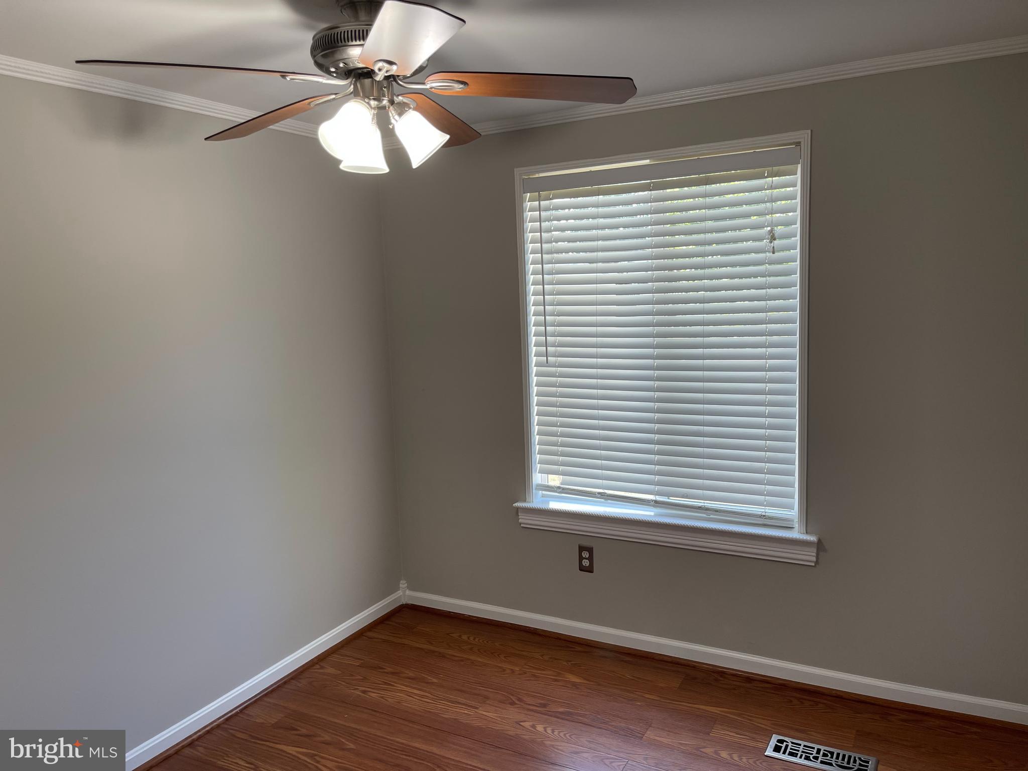 4502 Cub Run Road Chantilly, VA 20151 - Photo 20 of 22