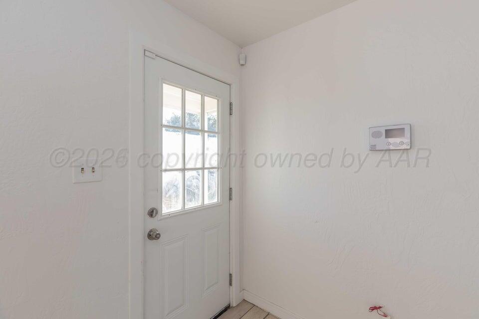 2003 North Spring Street Amarillo, TX 79107 - Photo 4 of 21 a view of an empty room