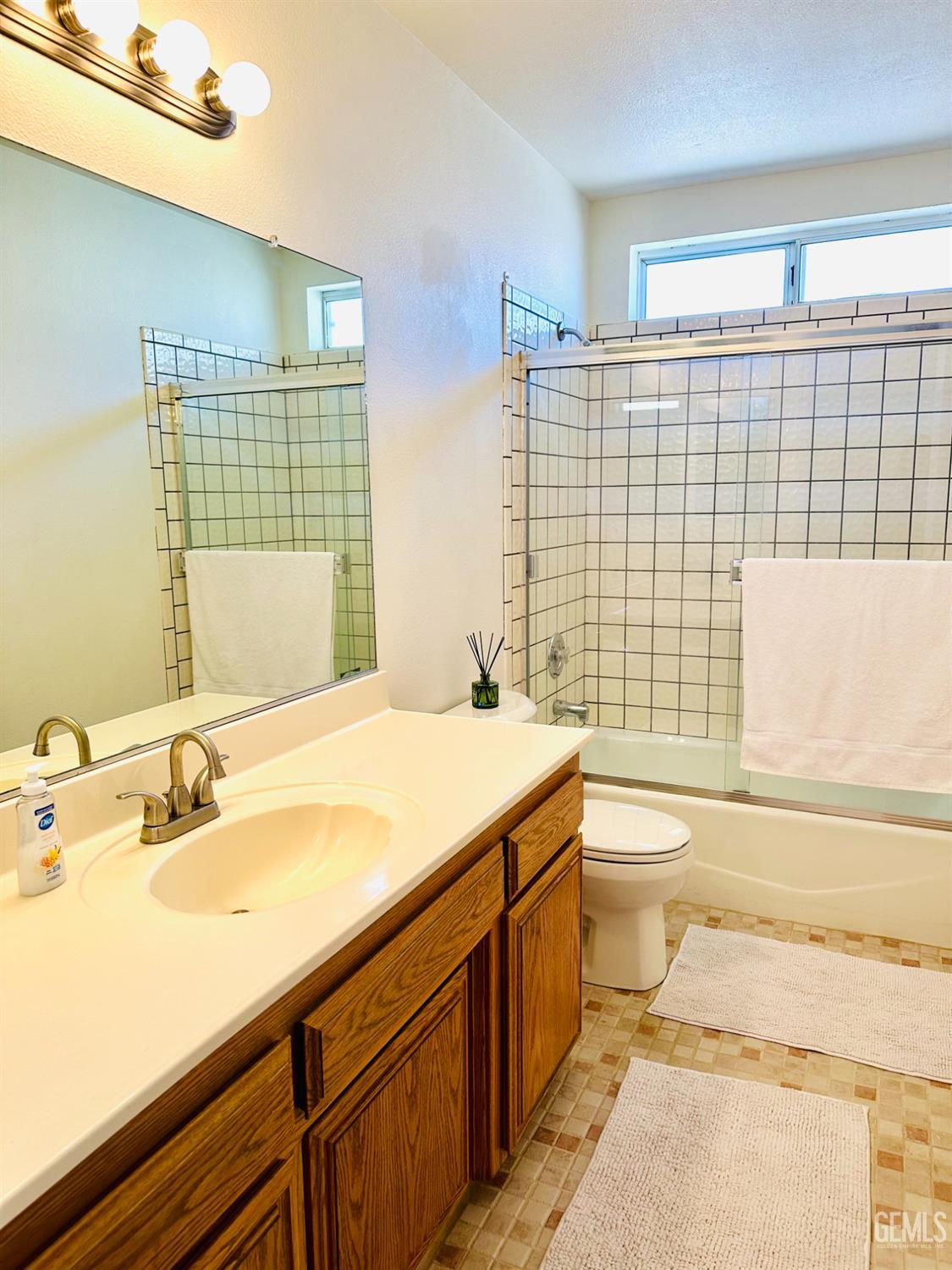 Undisclosed Address Tehachapi, CA 93561 - Photo 16 of 25
