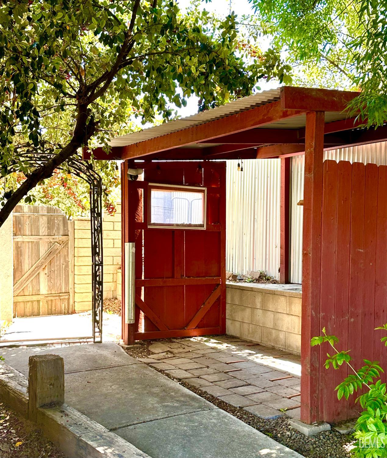 Undisclosed Address Tehachapi, CA 93561 - Photo 21 of 25
