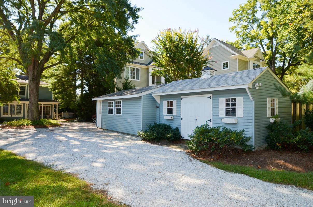 499 Broadwater Road Arnold, MD 21012 - Photo 7 of 30 Exterior (General)