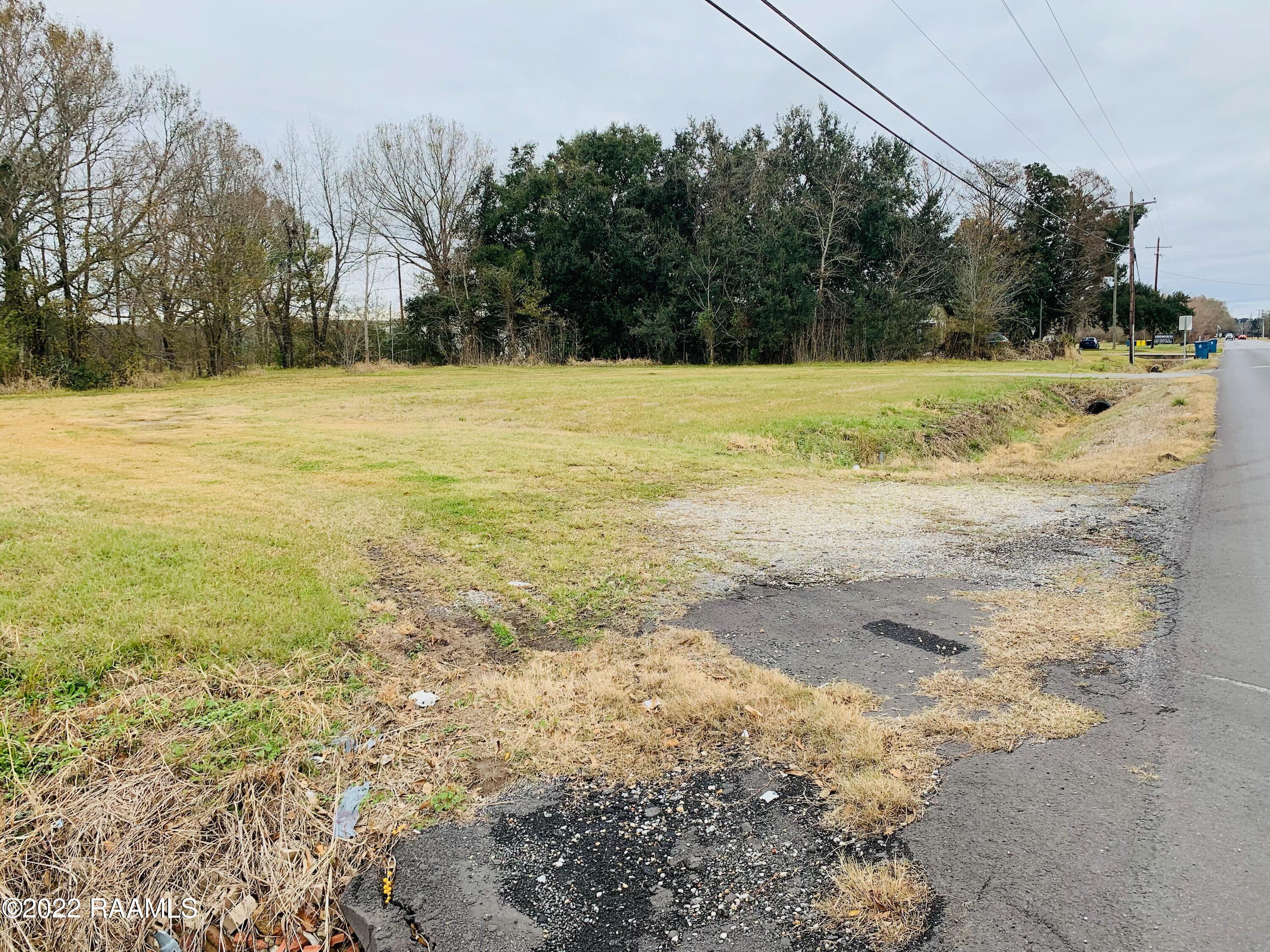 812 West Butcher Switch Road Lafayette, LA 70507 - Photo 3 of 6 Gallery Image 3