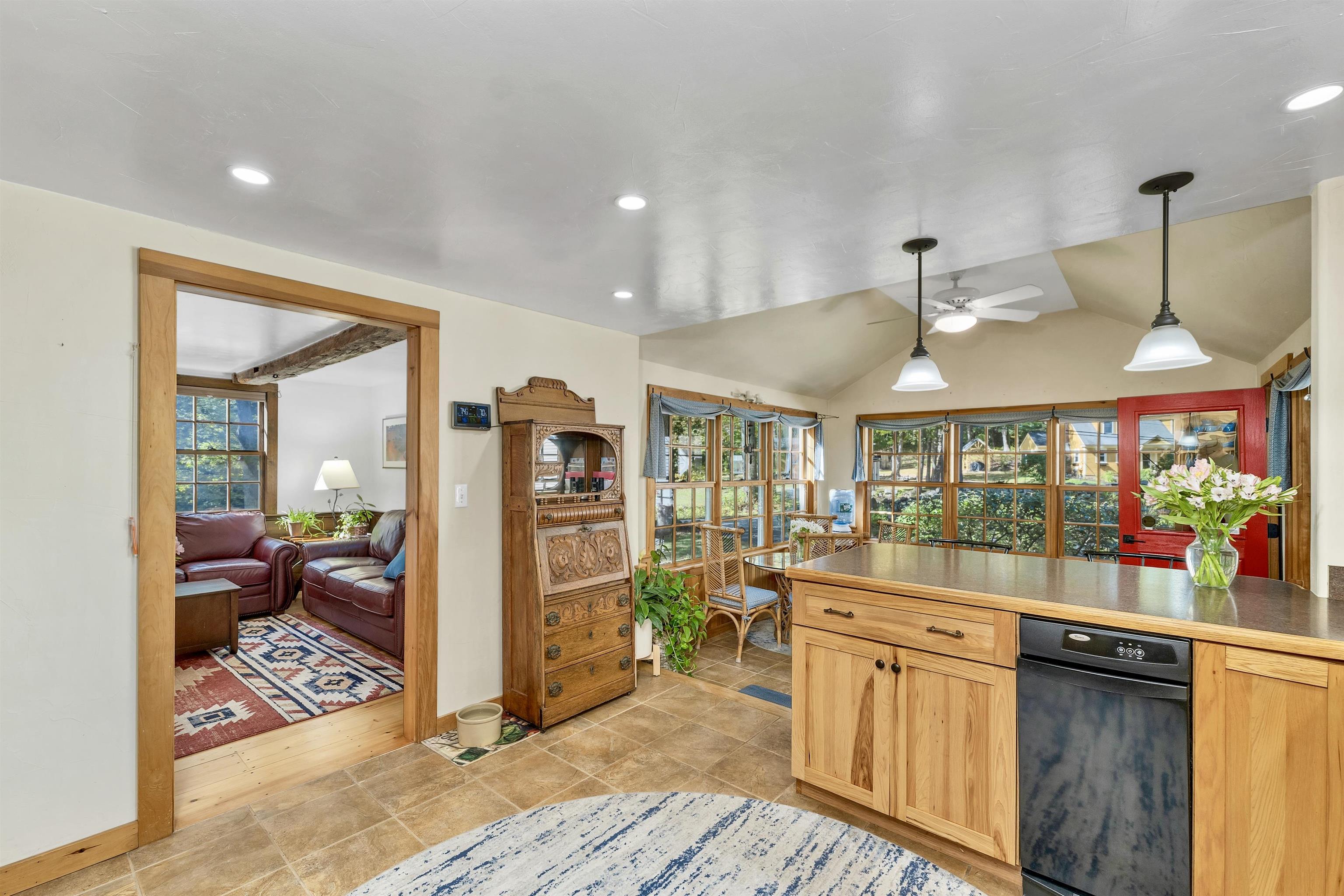 19 Cotton Mountain Road Wolfeboro, NH 03894 - Photo 15 of 60