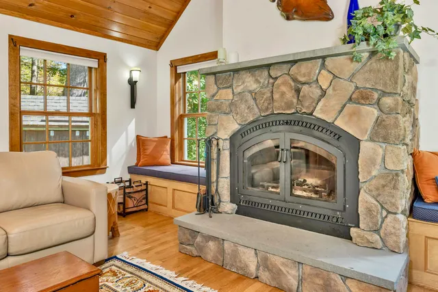 $833,400 | 19 Cotton Mountain Road, Wolfeboro, NH 03894