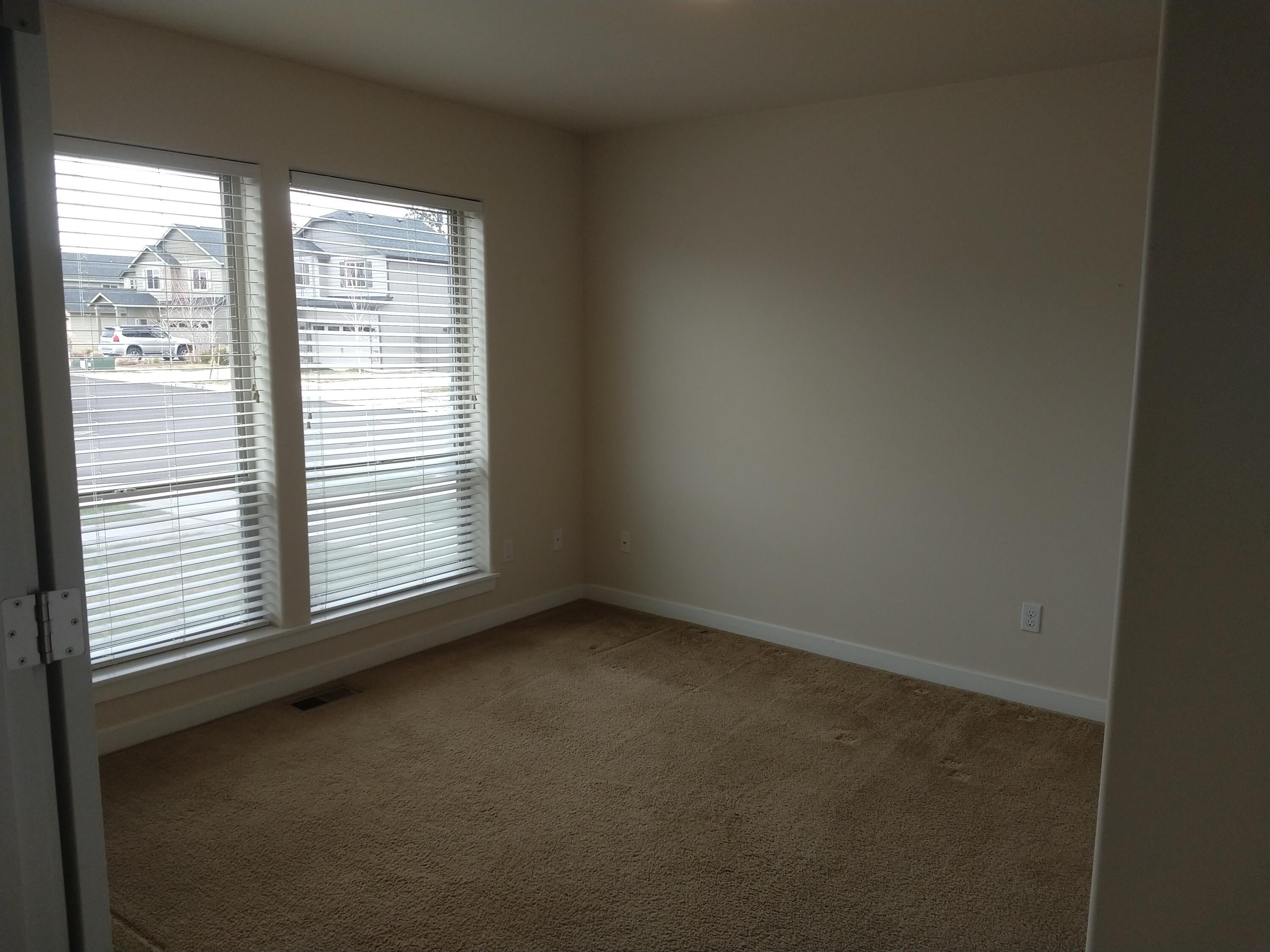 61760 Rigel Way Bend, OR 97702 - Photo 17 of 23 IMG_20220419_110634326