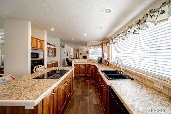 $205,000 | 2139 North Pinewood Drive, Idaho Falls, ID 83401