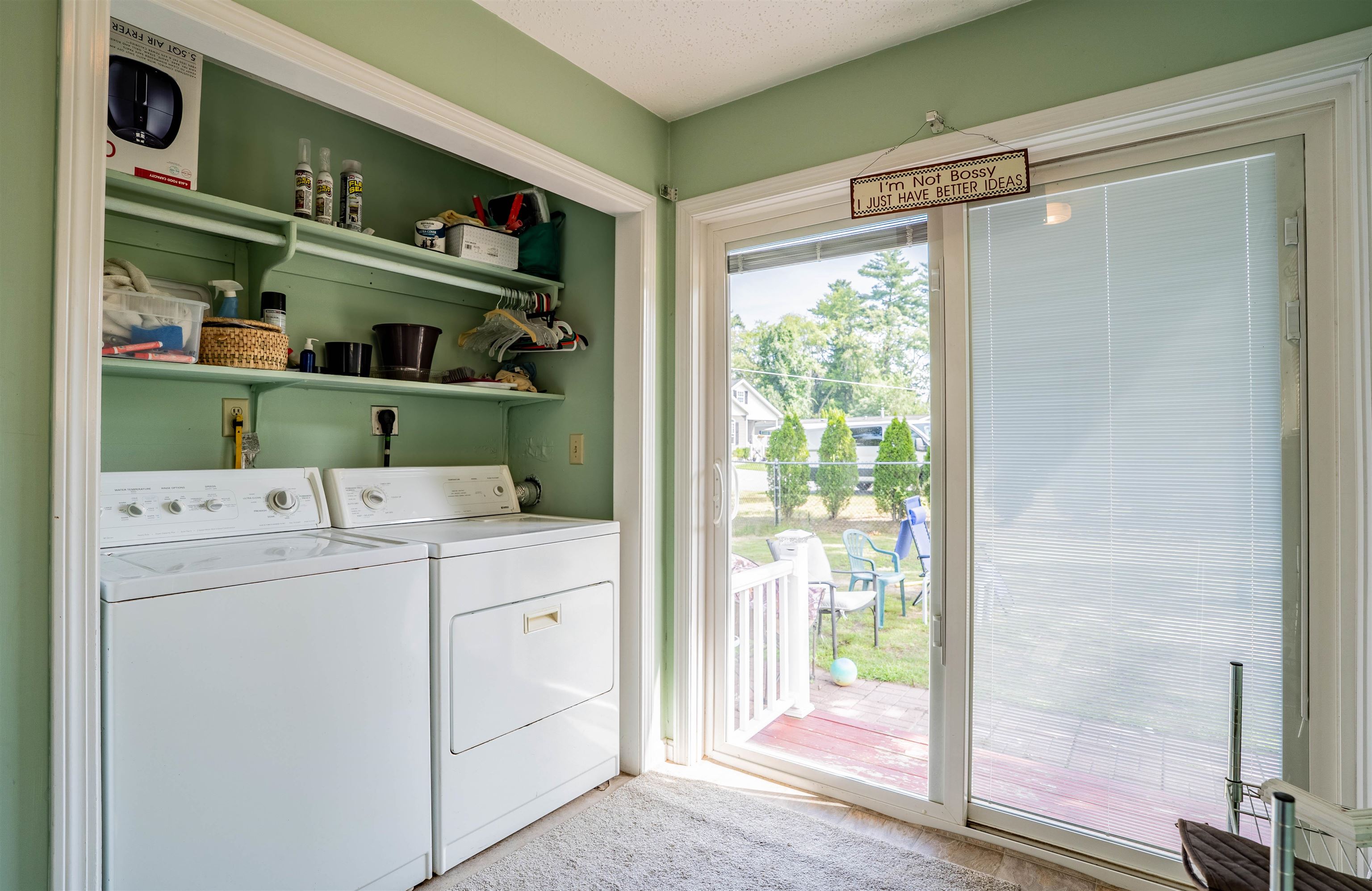 28 Chatham Circle Salem, NH 03079 - Photo 17 of 33