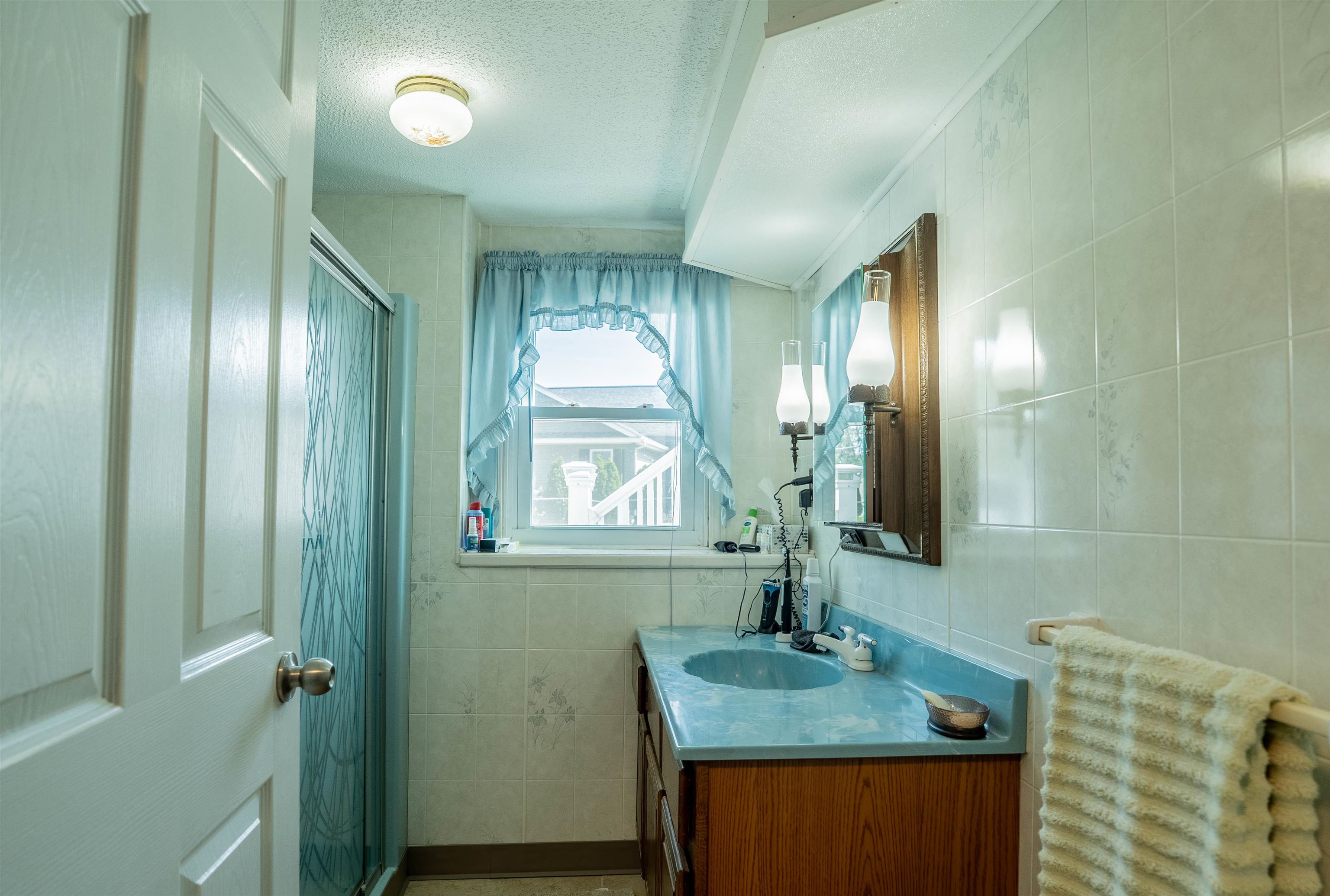 28 Chatham Circle Salem, NH 03079 - Photo 19 of 33