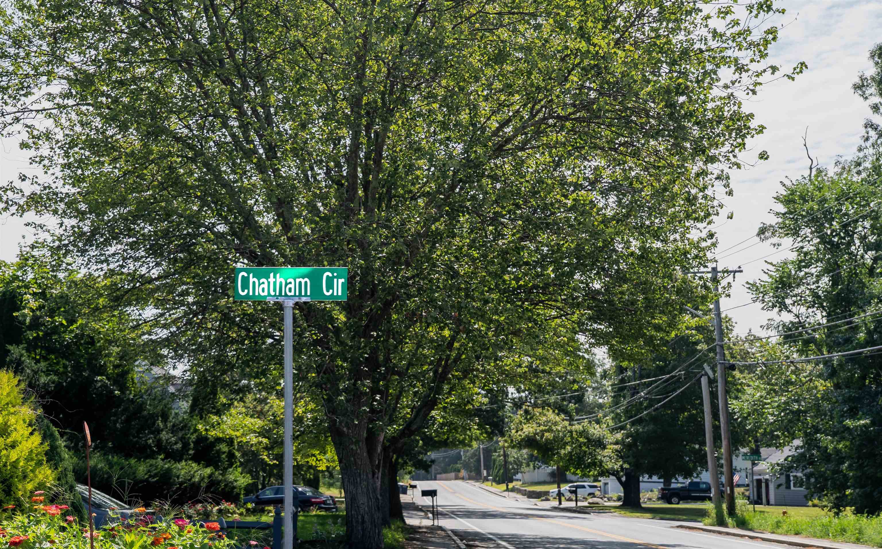 28 Chatham Circle Salem, NH 03079 - Photo 31 of 33