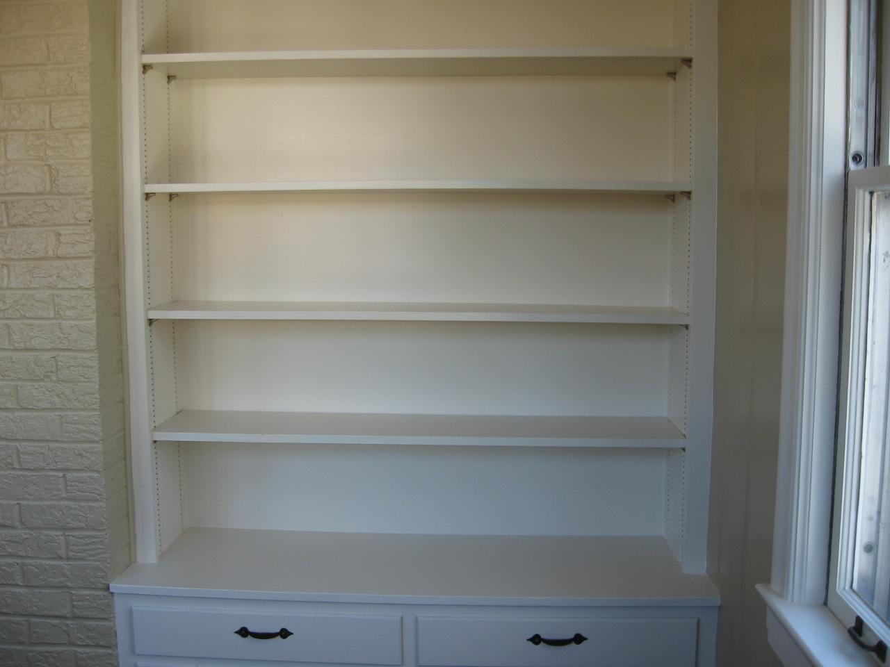 2443 Tillett Road Southwest Roanoke, VA 24015 - Photo 22 of 32 DEN BUILT-IN SHELVING