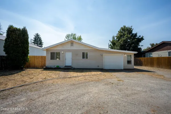 $470,000 | 164 West Hilgren Avenue, Hayden, ID 83835