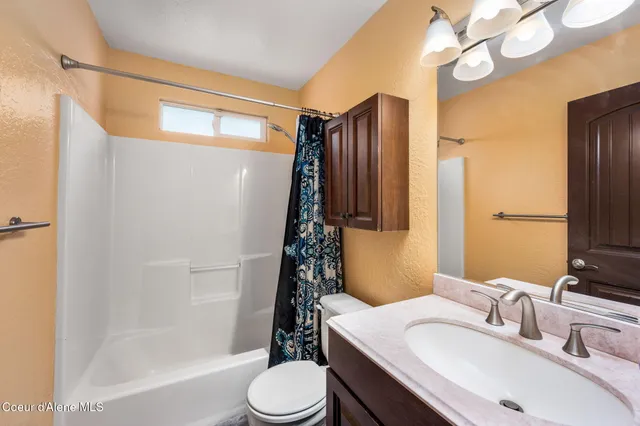 $470,000 | 164 West Hilgren Avenue, Hayden, ID 83835