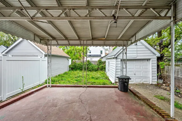 $939,000 | 215-11 111th Road | Bellaire Estates