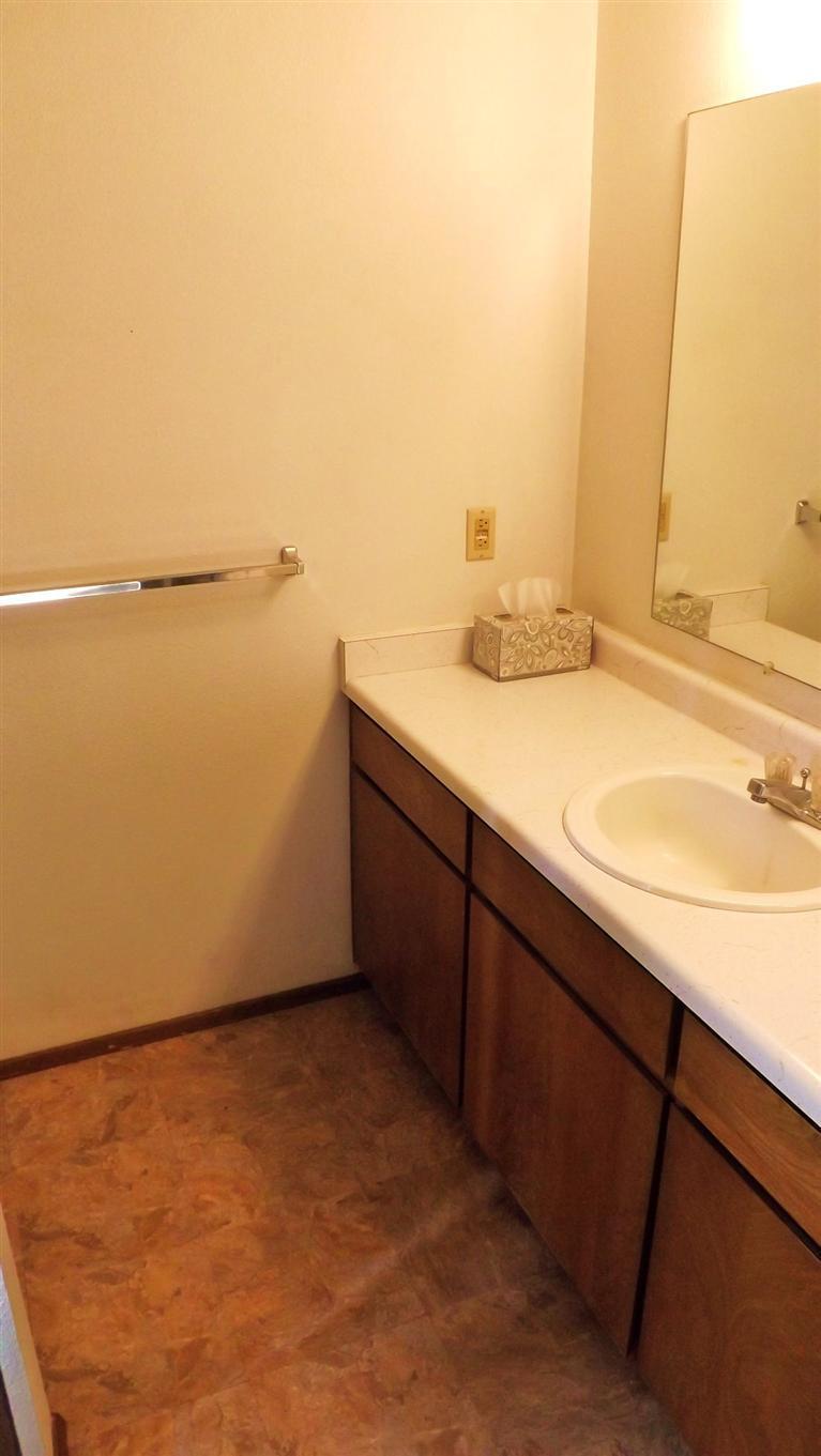 725 South Valley View Road Ashland, OR 97520 - Photo 9 of 18 a bathroom with a sink and a vanity