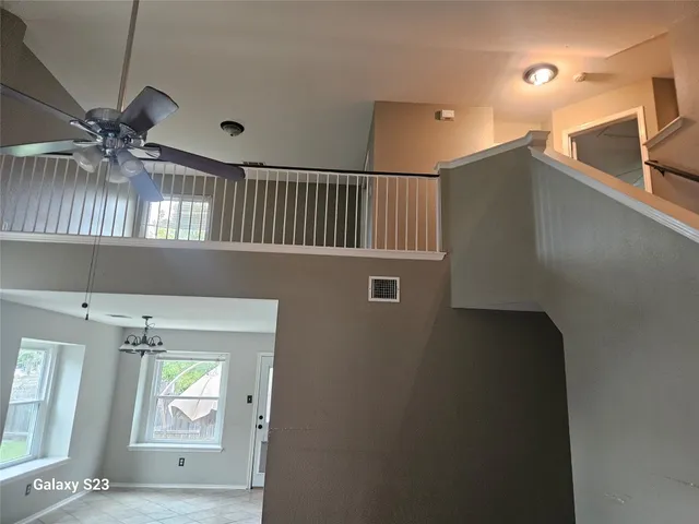 a view of an entryway with a projector