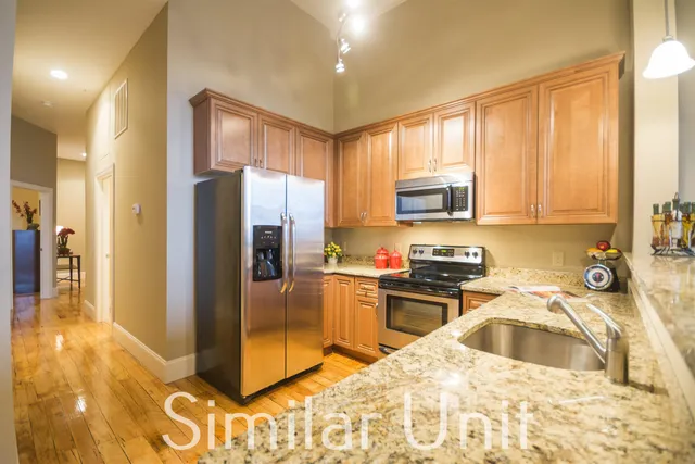 $3,415 | 195 McGregor Street, Unit 337, Manchester, NH 03102