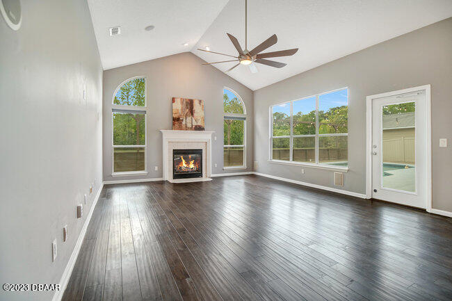 2528 Benjamin Road Jacksonville, FL 32223 - Photo 12 of 37 012_Trevisuality-12