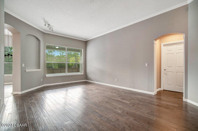 2528 Benjamin Road Jacksonville, FL 32223 - Photo 7 of 37 007_Trevisuality-7