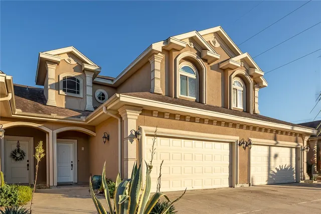 $2,000 | 6934 Wooldridge Road, Unit R5, Corpus Christi, TX 78414