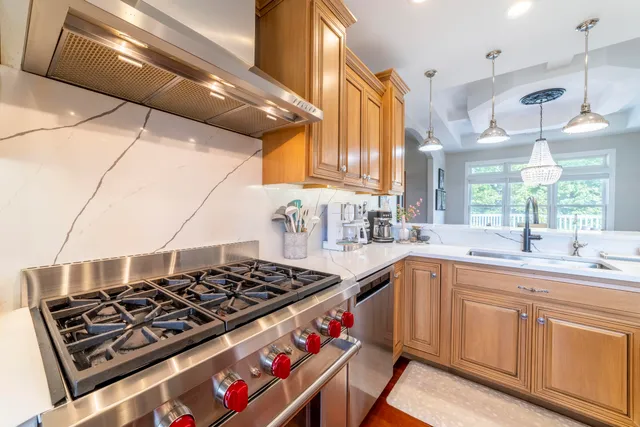 $975,000 | 493 North 414 East, Valparaiso, IN 46383