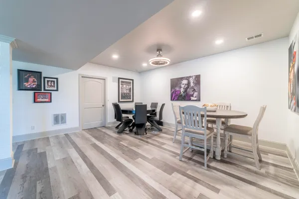 $850,000 | 493 North 414 East, Valparaiso, IN 46383