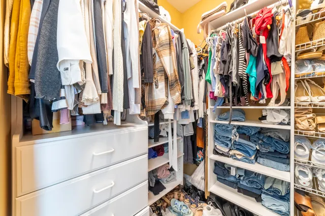 $975,000 | 493 North 414 East, Valparaiso, IN 46383