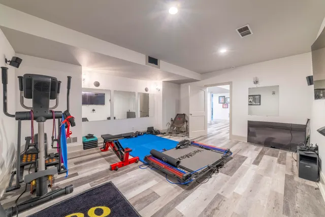 $975,000 | 493 North 414 East, Valparaiso, IN 46383