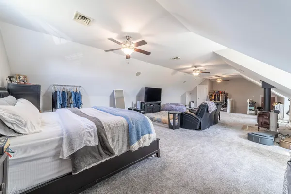 $850,000 | 493 North 414 East, Valparaiso, IN 46383