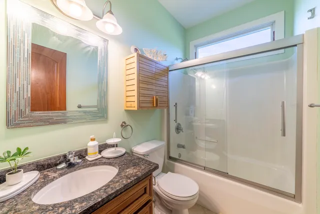 $975,000 | 493 North 414 East, Valparaiso, IN 46383