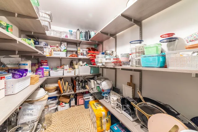 $975,000 | 493 North 414 East, Valparaiso, IN 46383