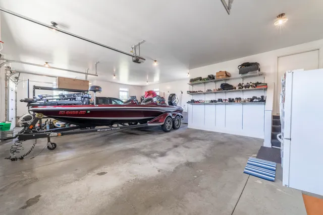 $975,000 | 493 North 414 East, Valparaiso, IN 46383