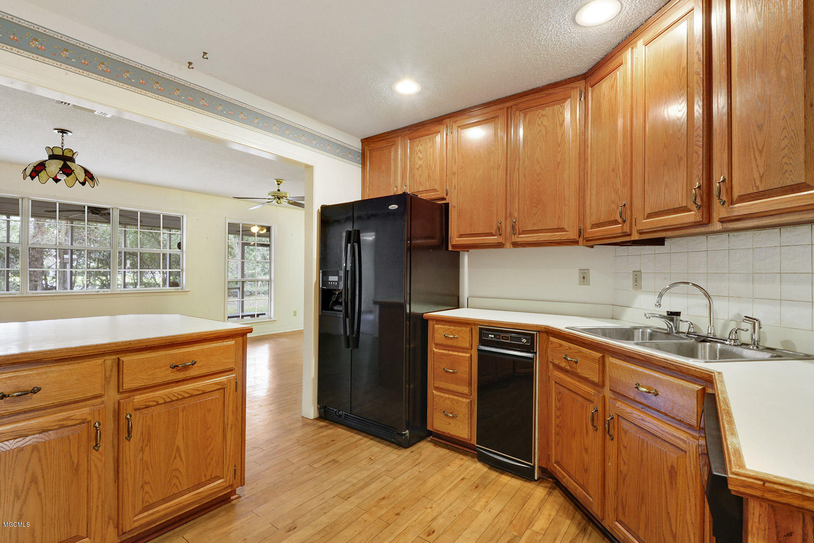 22424 Glad Acres Road Pass Christian, MS 39571 - Photo 3 of 16 22424 Glad Acres Kitchen 2