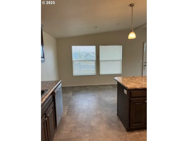 $299,900 | 3108 Southwest River View Drive, Pendleton, OR 97801