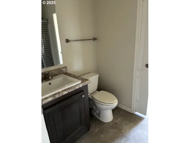 $299,900 | 3108 Southwest River View Drive, Pendleton, OR 97801