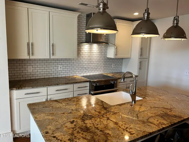 $2,750 | 211 Mews Way, Knoxville, TN 37917