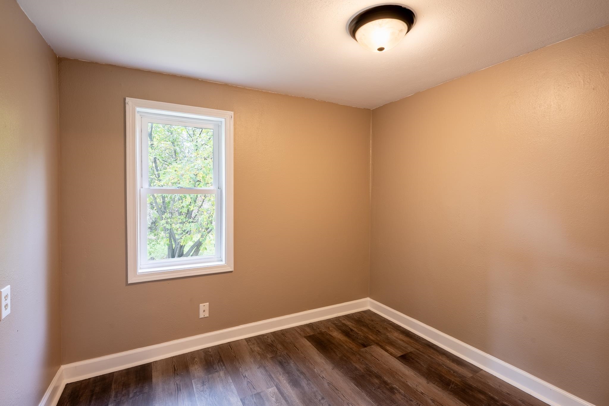 901 Spring Lake Road Cloquet, MN 55720 - Photo 14 of 21 Gallery Image 14