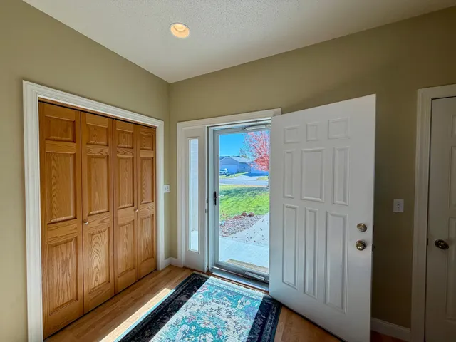 $399,900 | 626 43rd Avenue South, Moorhead, MN 56560