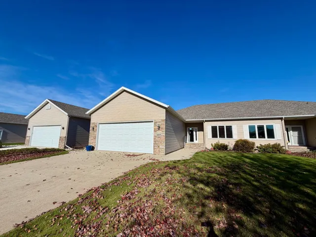 $399,900 | 626 43rd Avenue South, Moorhead, MN 56560