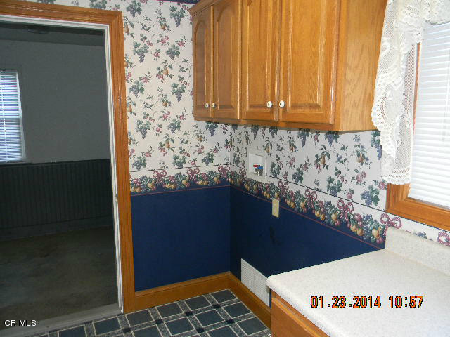 505 Ridgewood Drive Circleville, OH 43113 - Photo 2 of 13