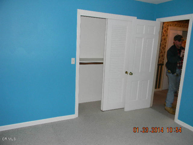 505 Ridgewood Drive Circleville, OH 43113 - Photo 8 of 13
